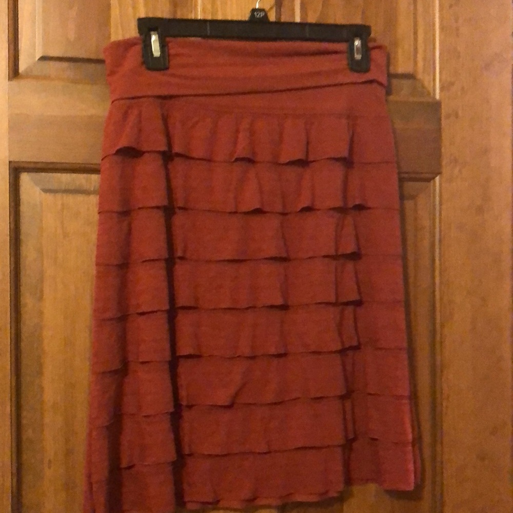 Max Studio Ruffled Skirt